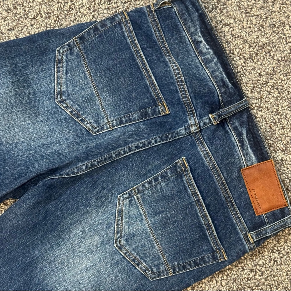 Stylish High Rise Blue Jeans for Women - Picture 8 of 8